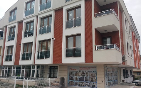 Eriş Apartmanı